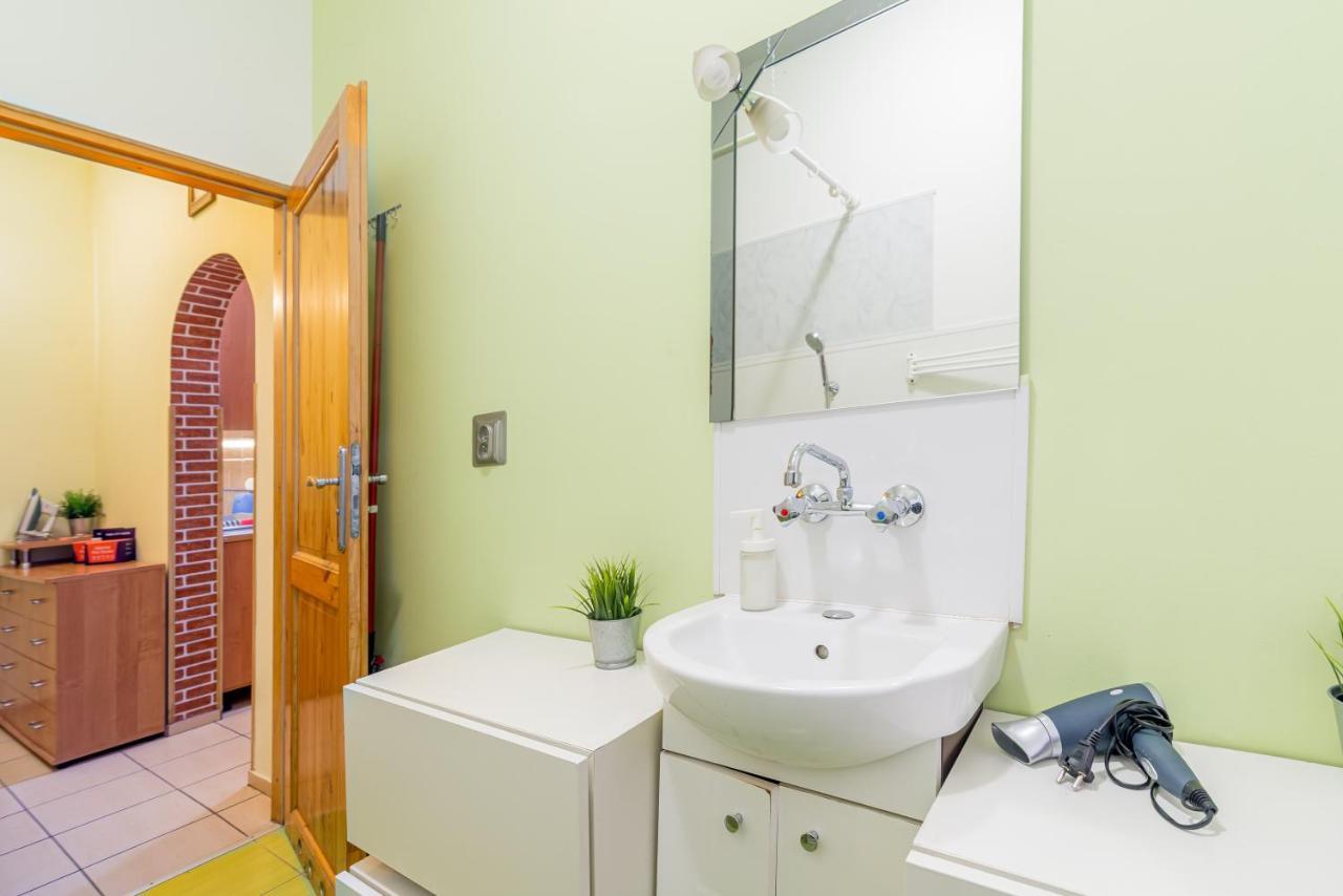 Room Near The Center 格但斯克 外观 照片