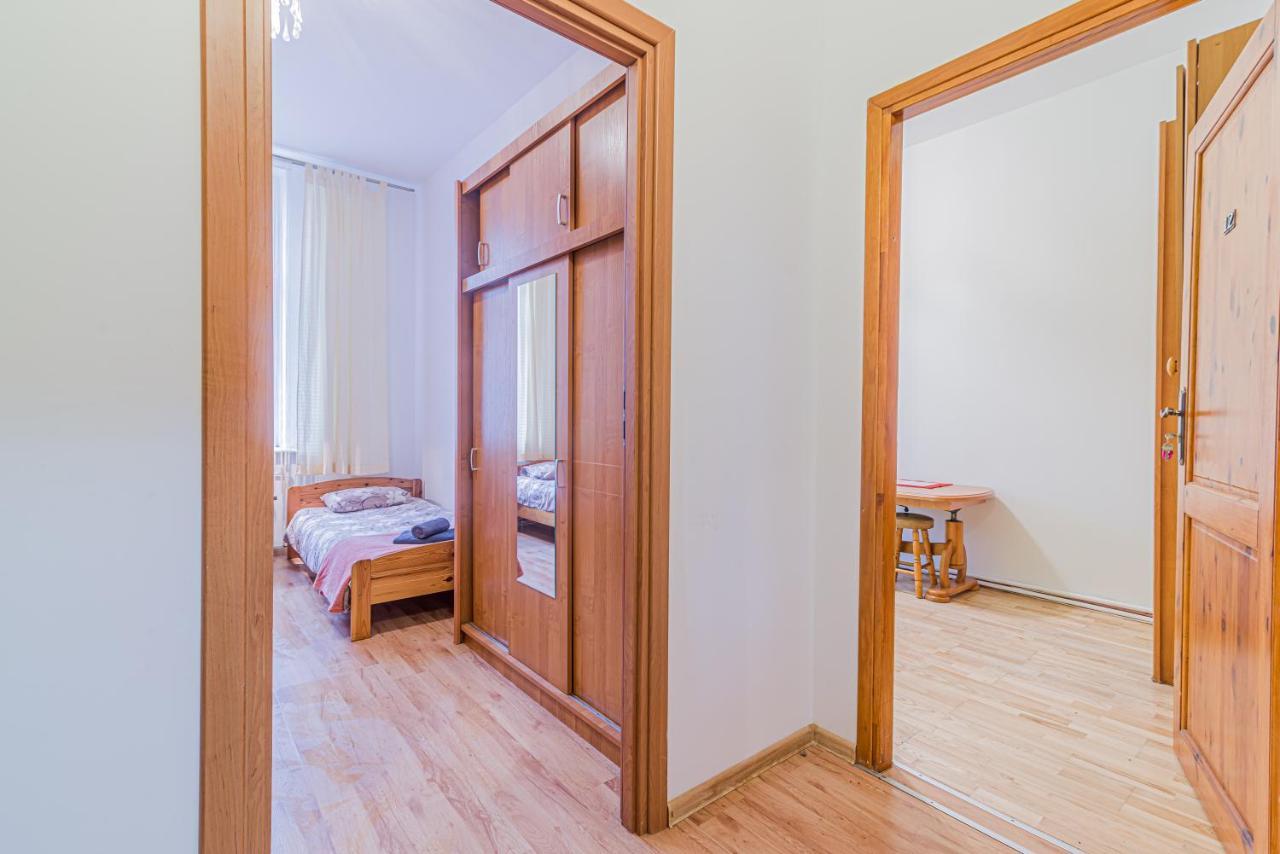 Room Near The Center 格但斯克 外观 照片