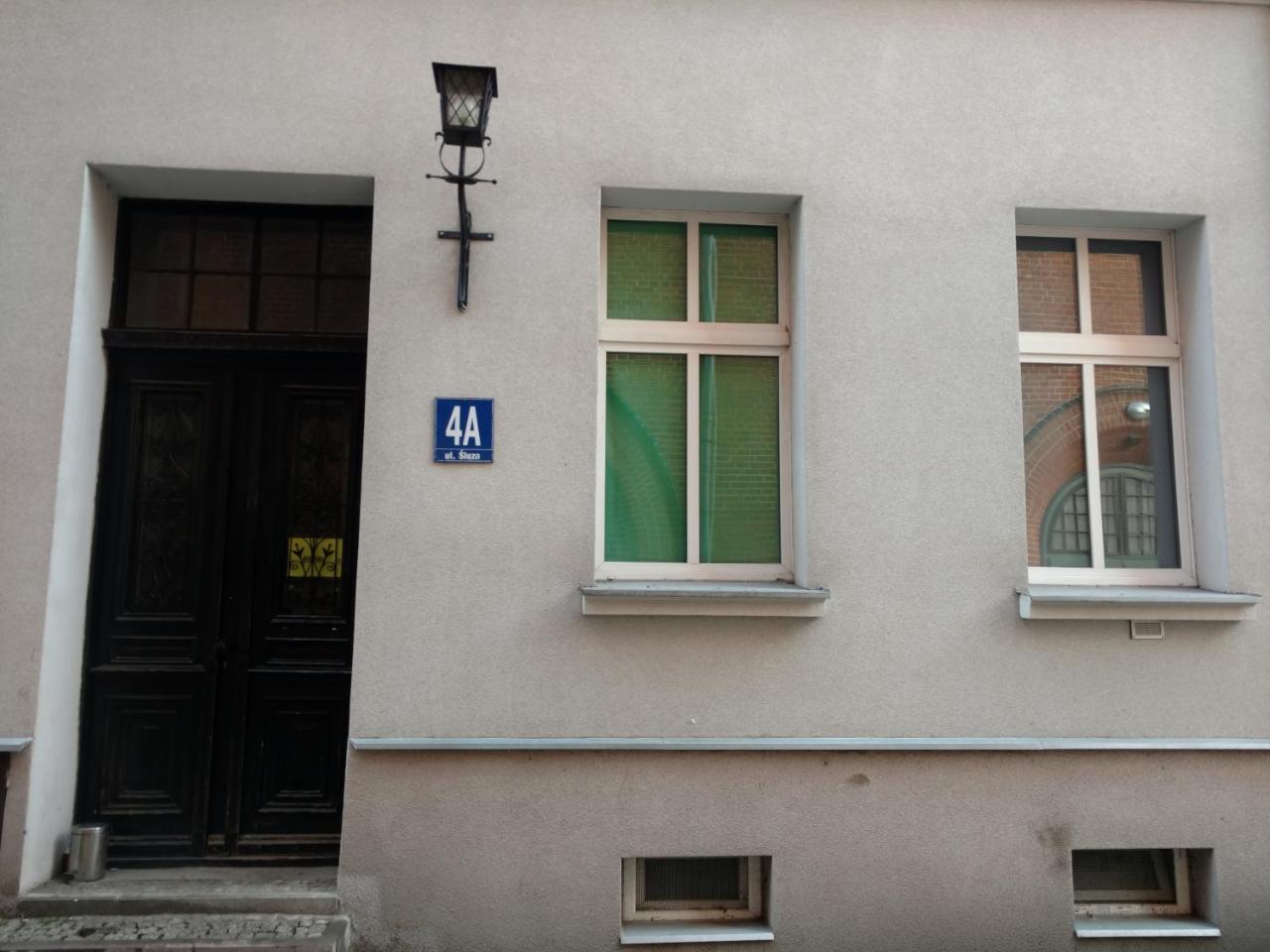 Room Near The Center 格但斯克 外观 照片